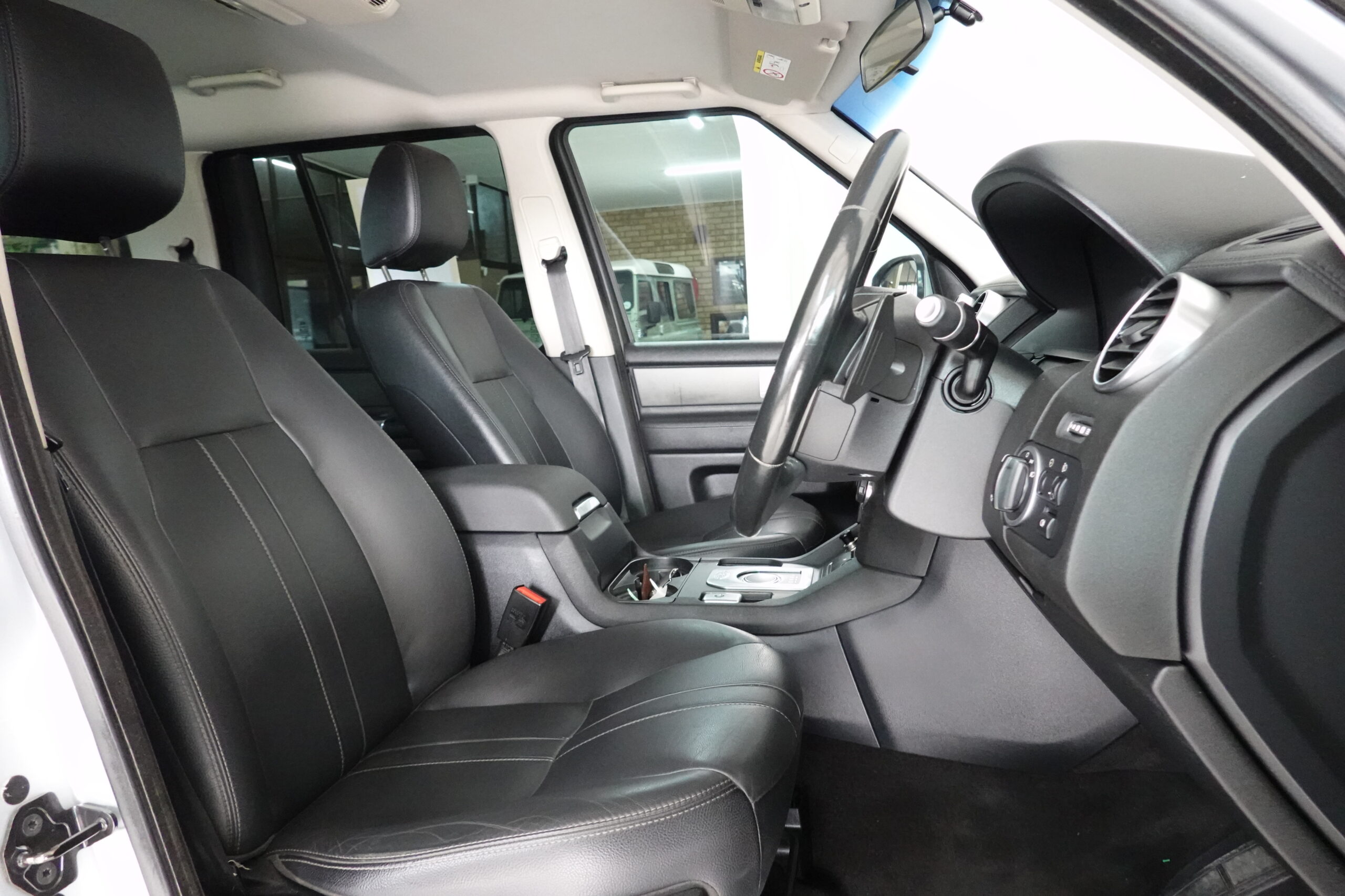2015 DISCOVERY 4 XS A/T