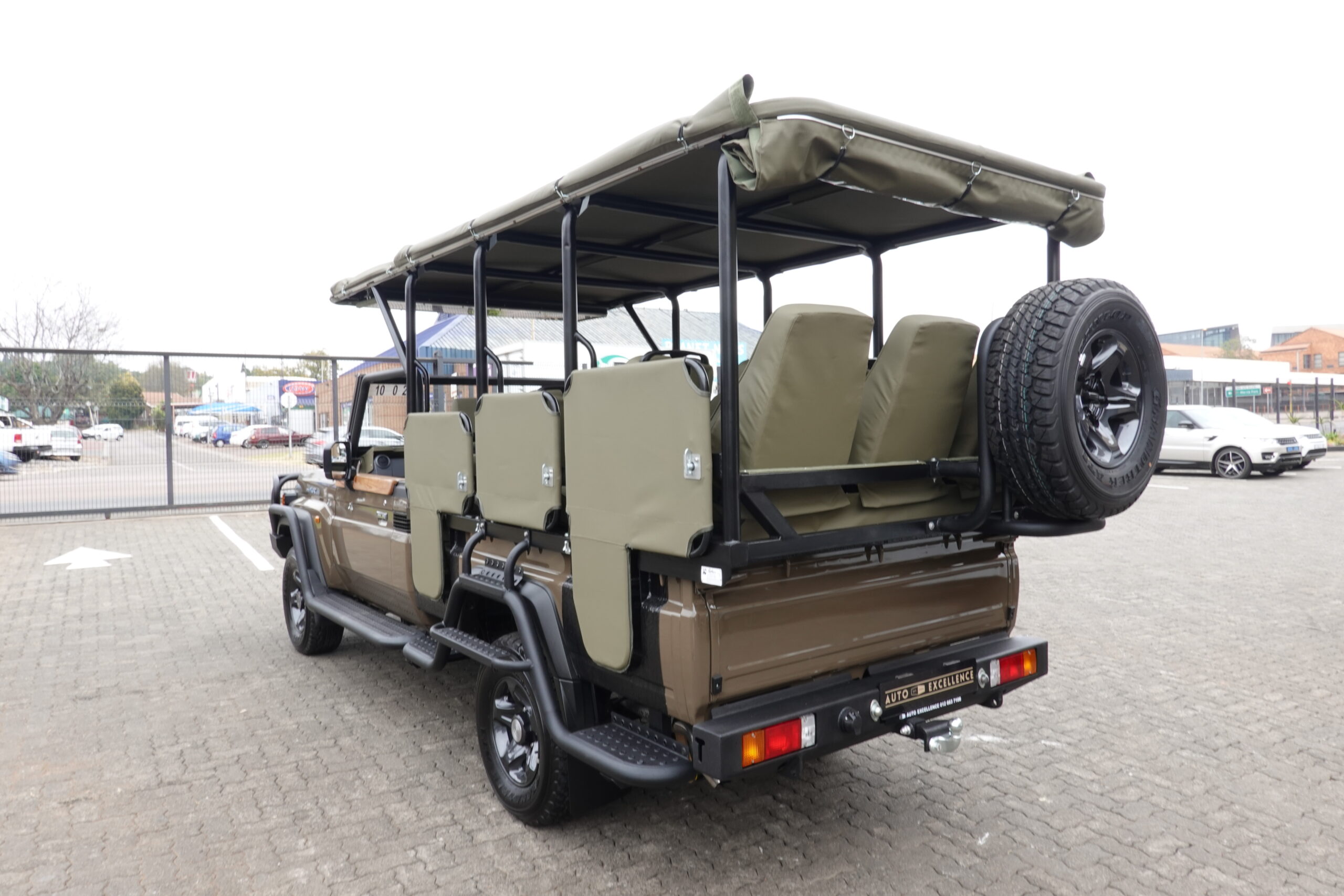 2025 TOYOTA LAND CRUISER GAME VIEWER M/T