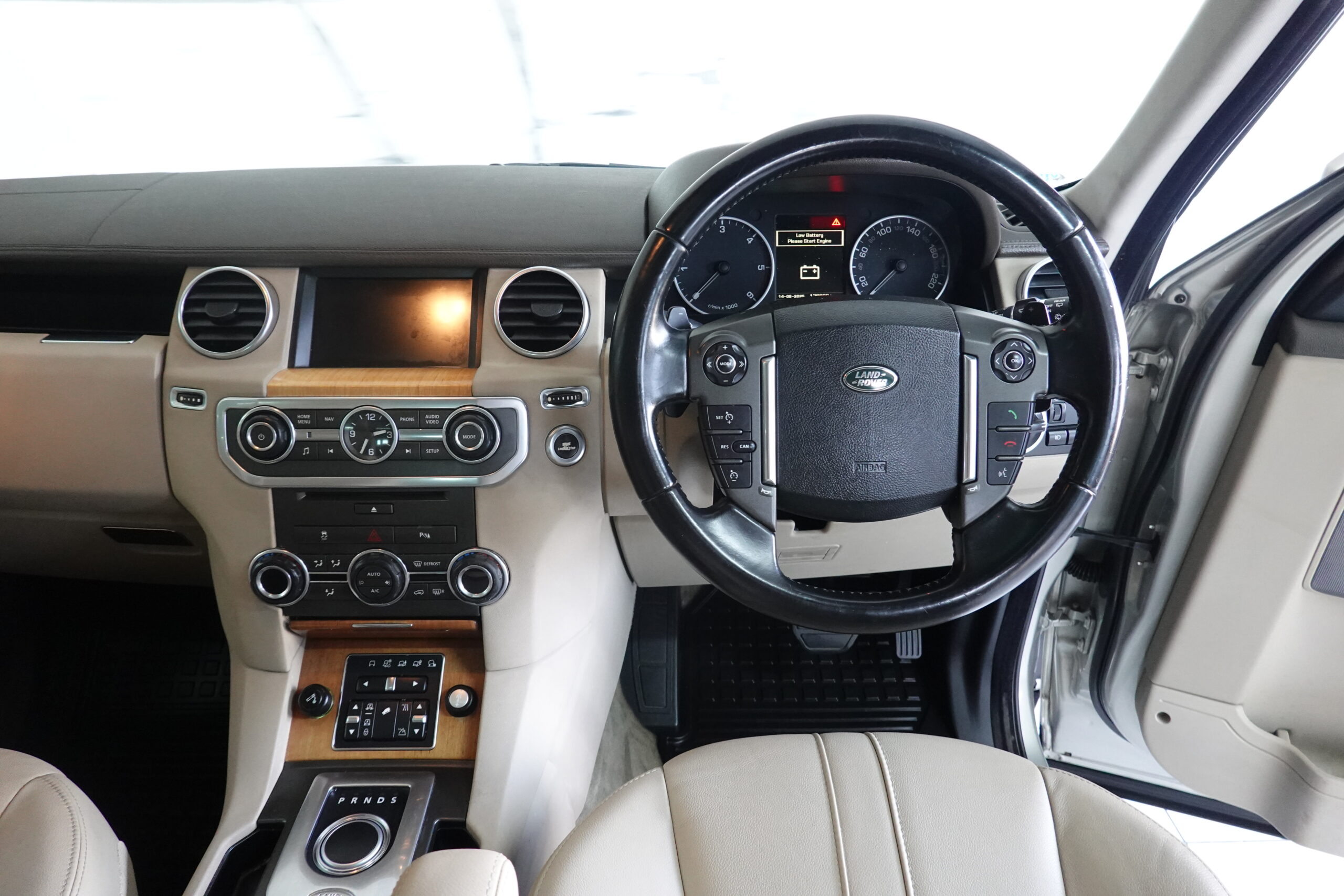 2014 LAND ROVER DISCOVERY 4 SE A/T