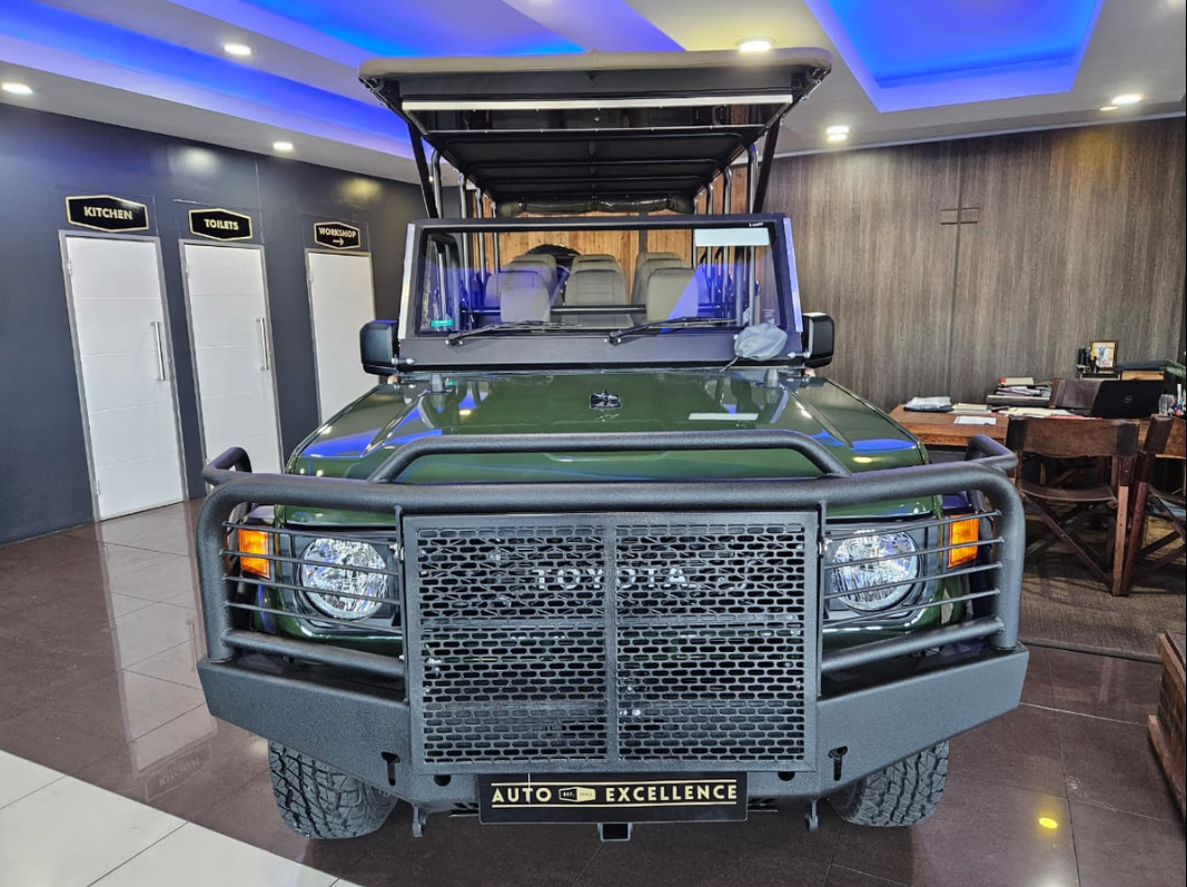 2025 TOYOTA LAND CRUISER 79 GAME VIEWER M/T
