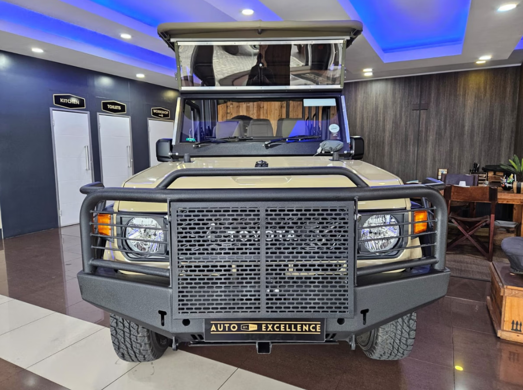 2025 TOYOTA LAND CRUISER 79 GAME VIEWER M/T