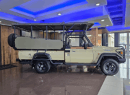 2025 TOYOTA LAND CRUISER 79 GAME VIEWER M/T