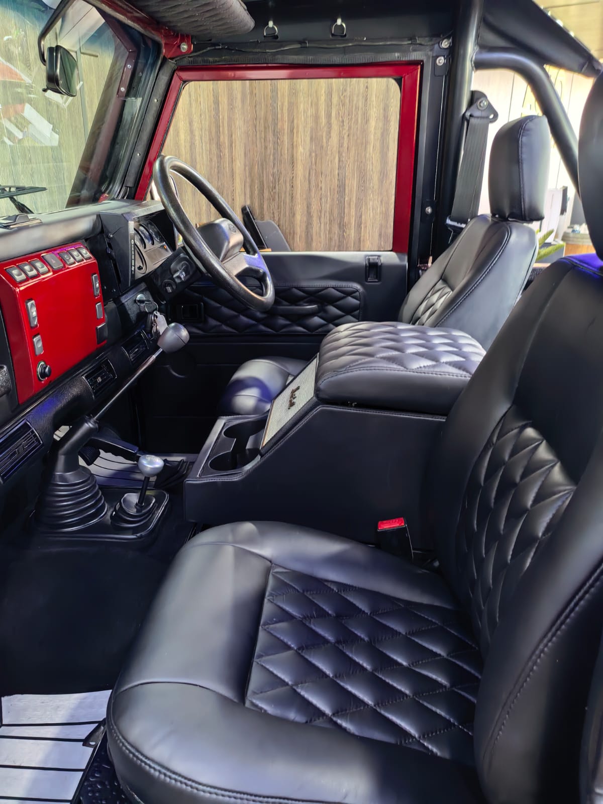 2006 LAND ROVER DEFENDER 90 M/T
