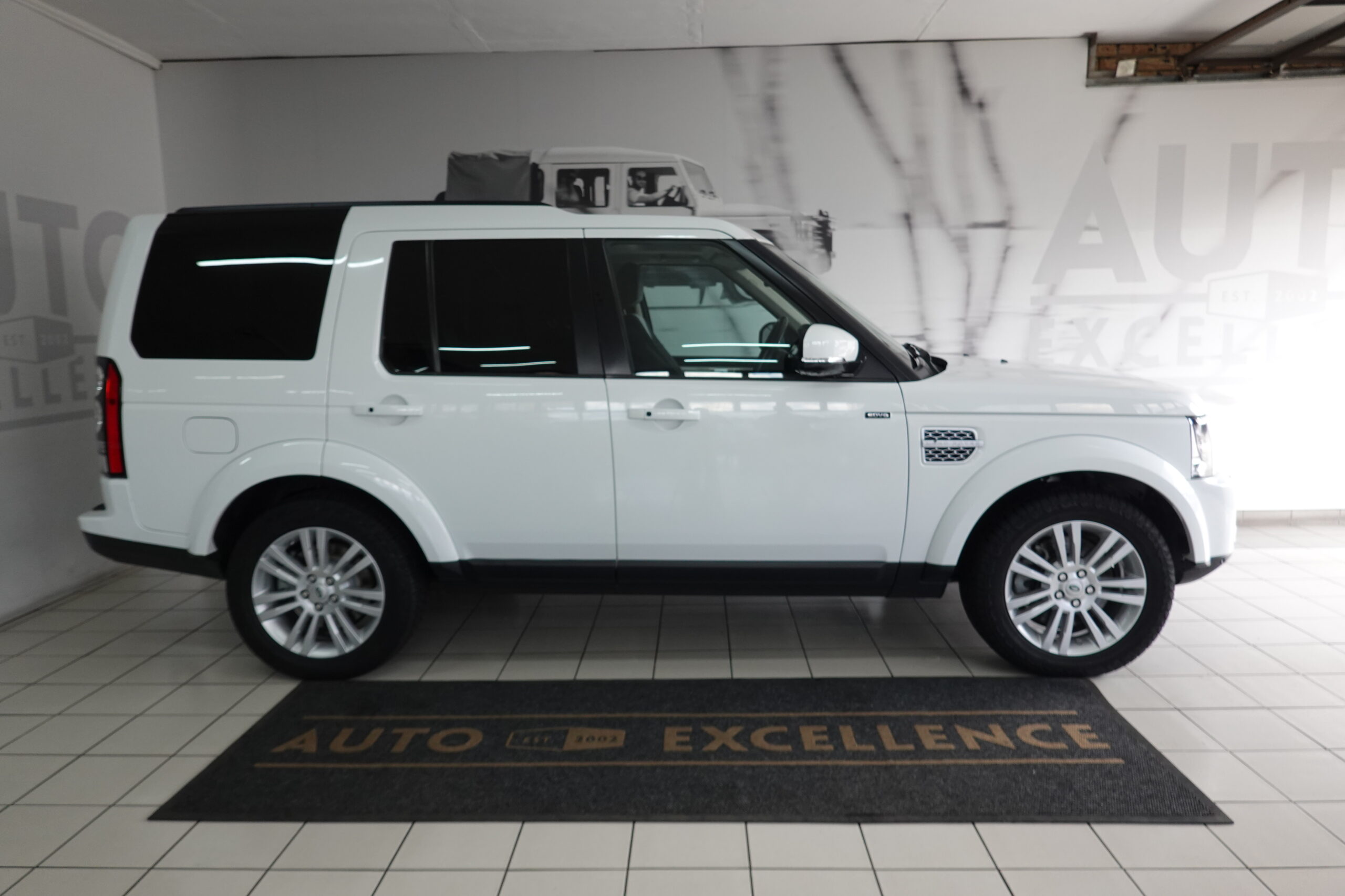 2015 Land Rover Discovery 4 SD V6 HSE
