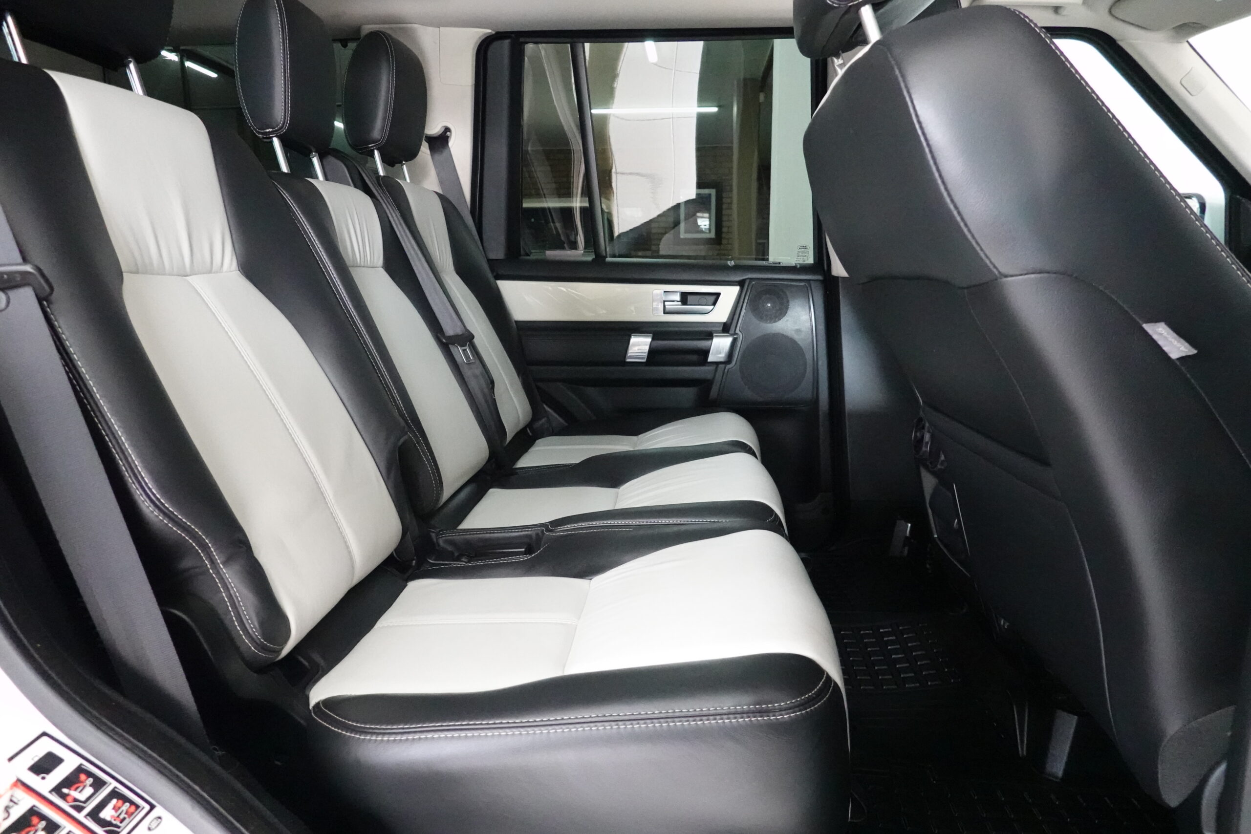 2015 Land Rover Discovery 4 SD V6 HSE