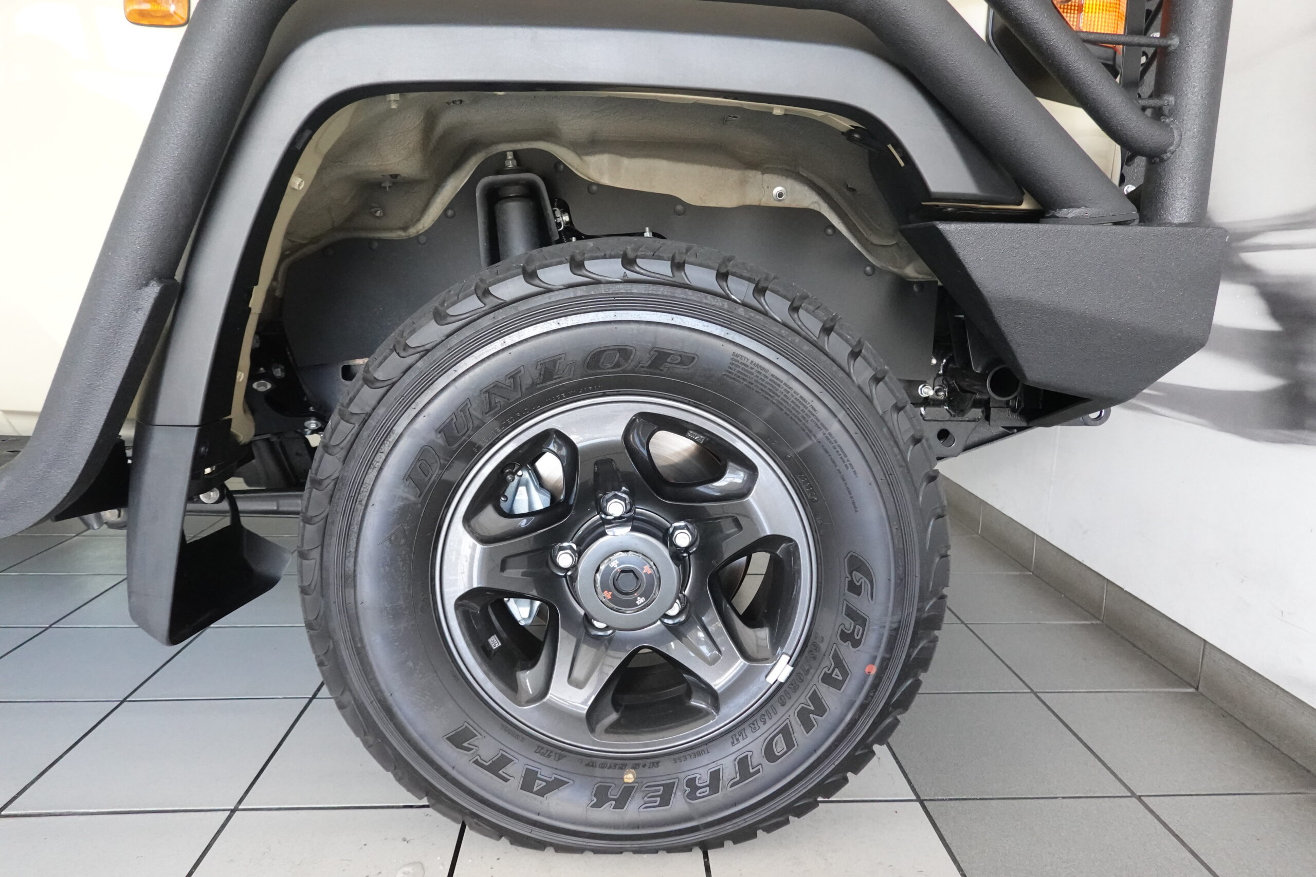 2026 Toyota Land Cruiser 79 2.8 Auto Game Viewer