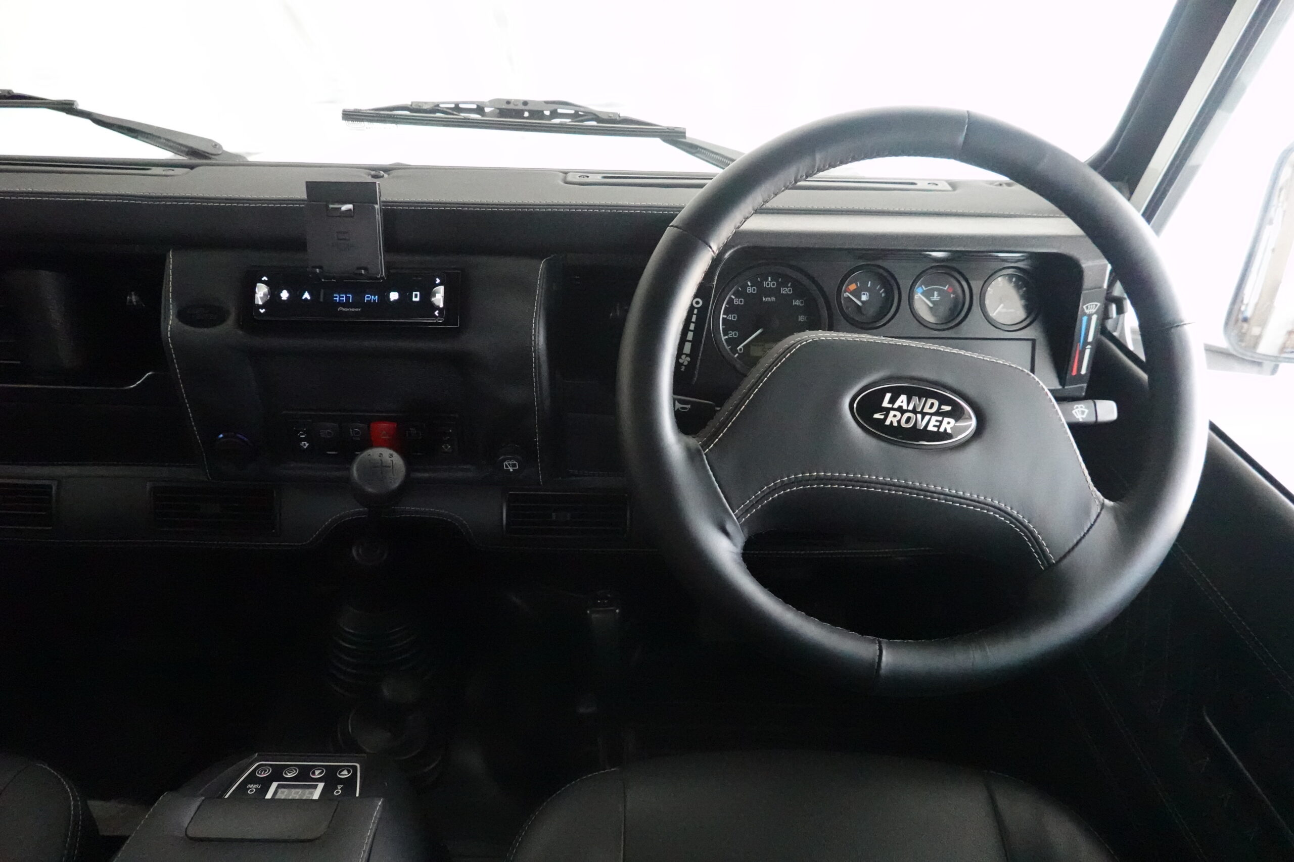 1998 Land Rover Defender 90 2.8i CSW