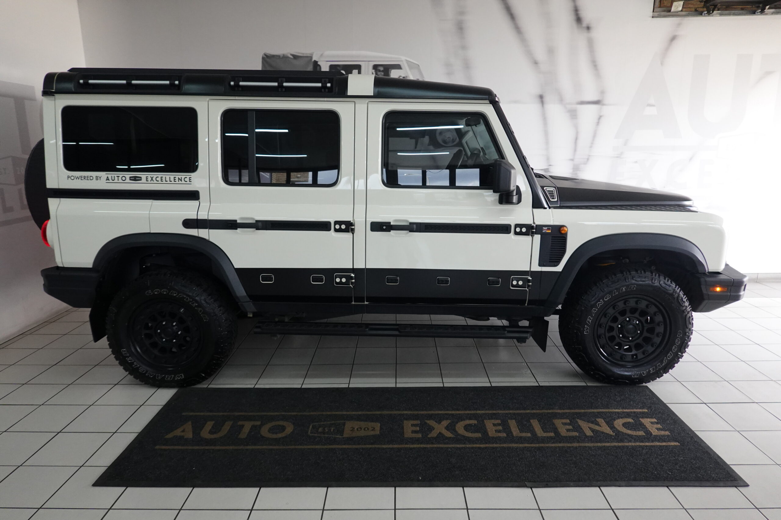 2024 Ineos Grenadier Black Rhino Edition 3.0TD