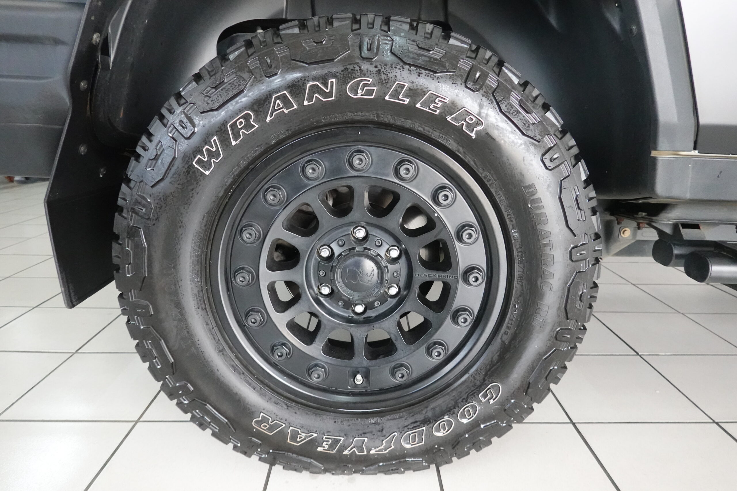 2024 Ineos Grenadier Black Rhino Edition 3.0TD