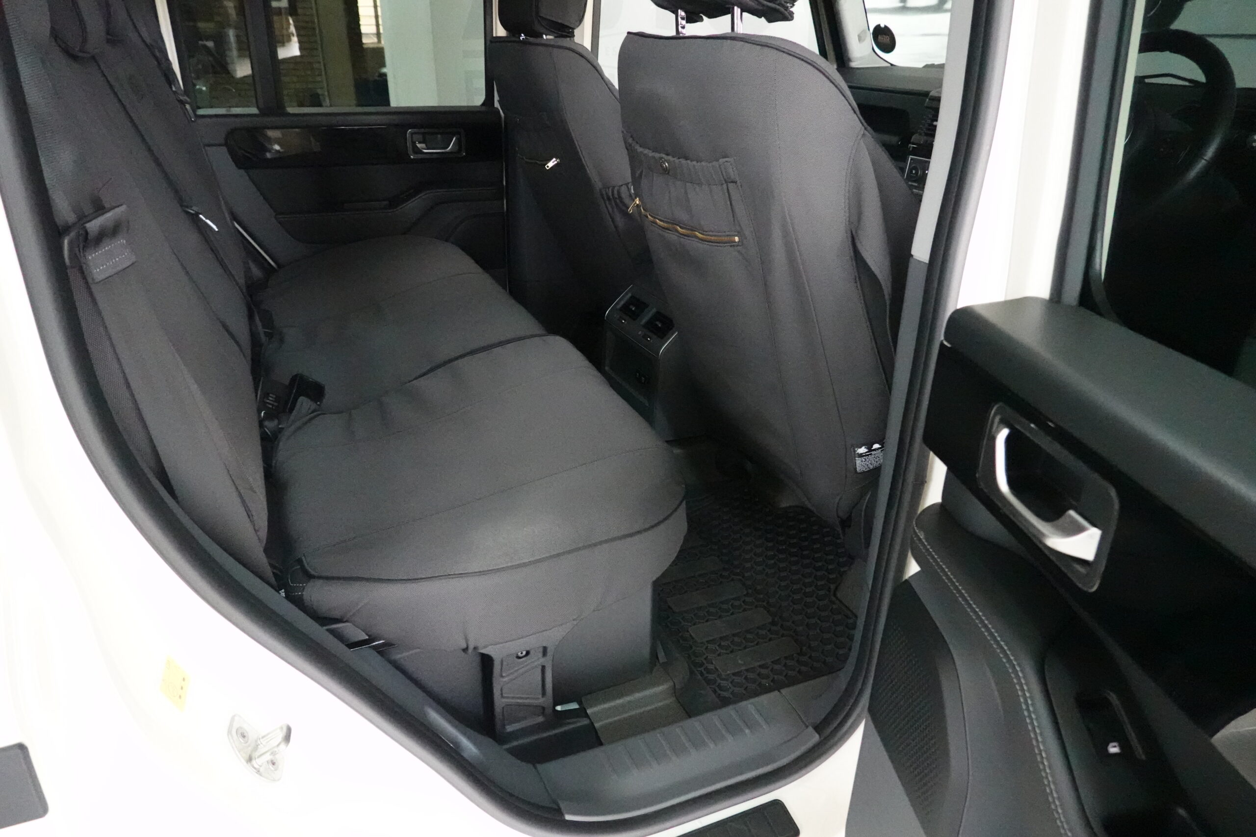 2024 Ineos Grenadier Black Rhino Edition 3.0TD