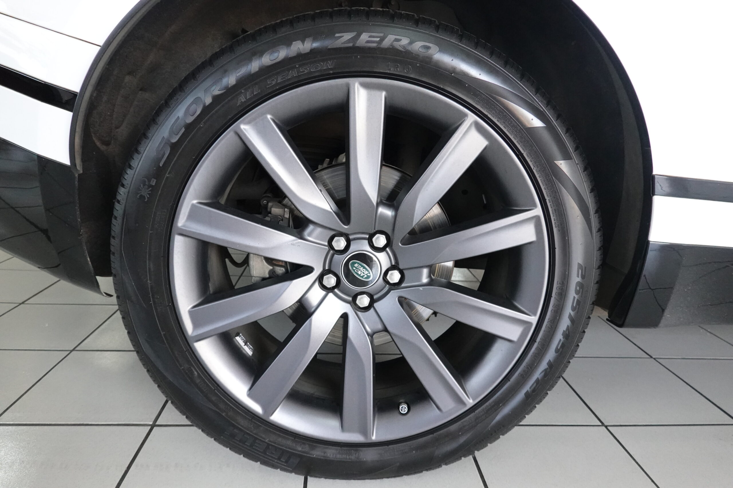 2018 Land Rover Range Rover Velar 3.0D HSE / D300 R-Dynamic