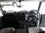 2014 Land Rover Defender 90 2.2D Puma