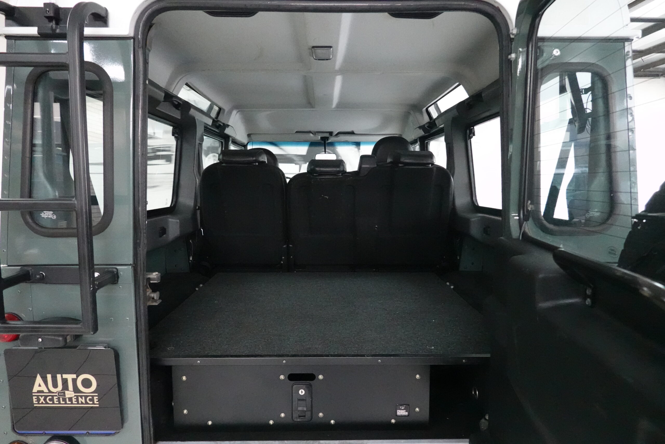 2013 Land Rover Defender 110 2.2D S/W