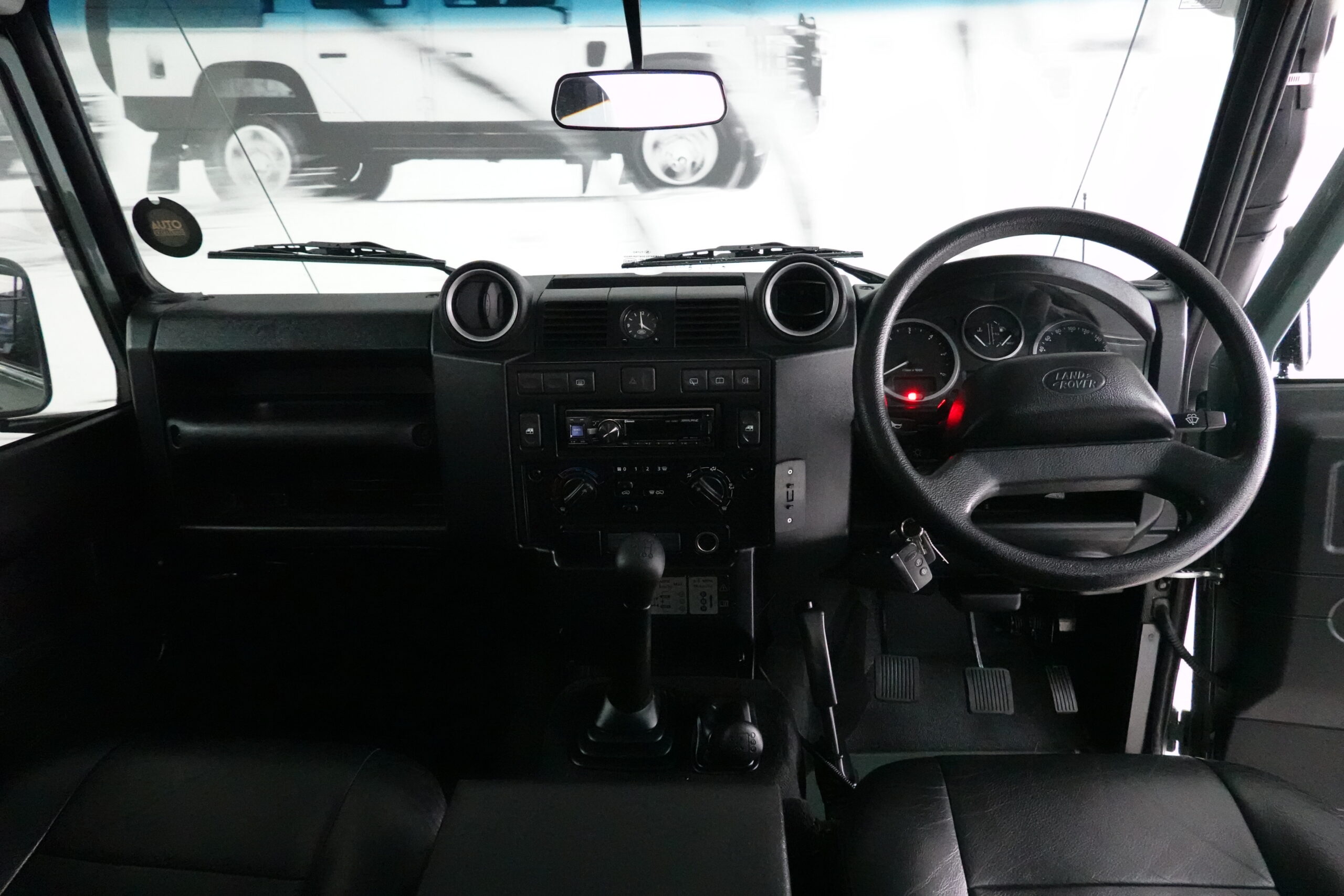 2013 Land Rover Defender 110 2.2D S/W