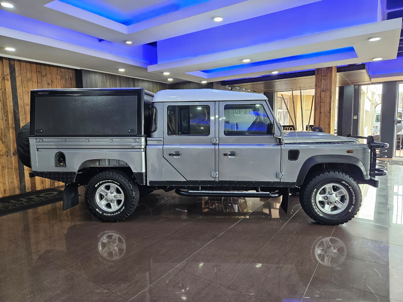 2012 Land rover Defender 130 Crew Cab 2.2