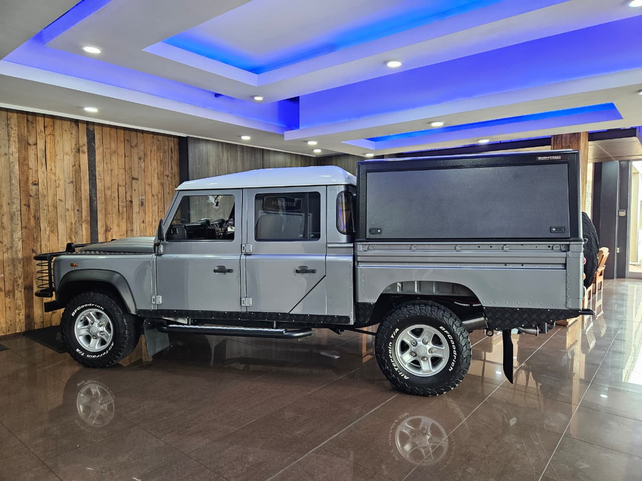 2012 Land rover Defender 130 Crew Cab 2.2