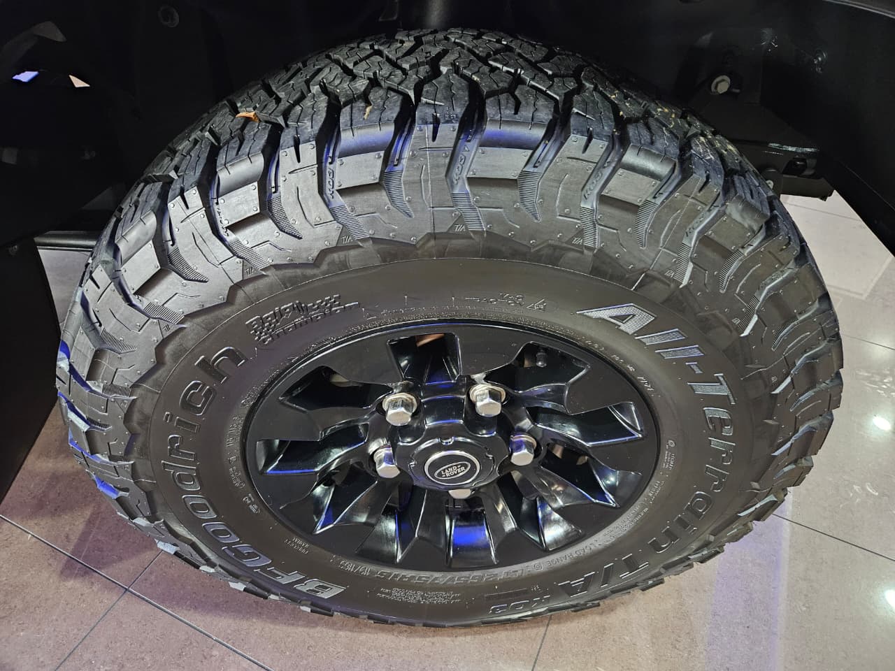 Land Rover Defender 90 2.2
