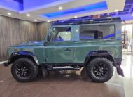 Land Rover Defender 90 2.2