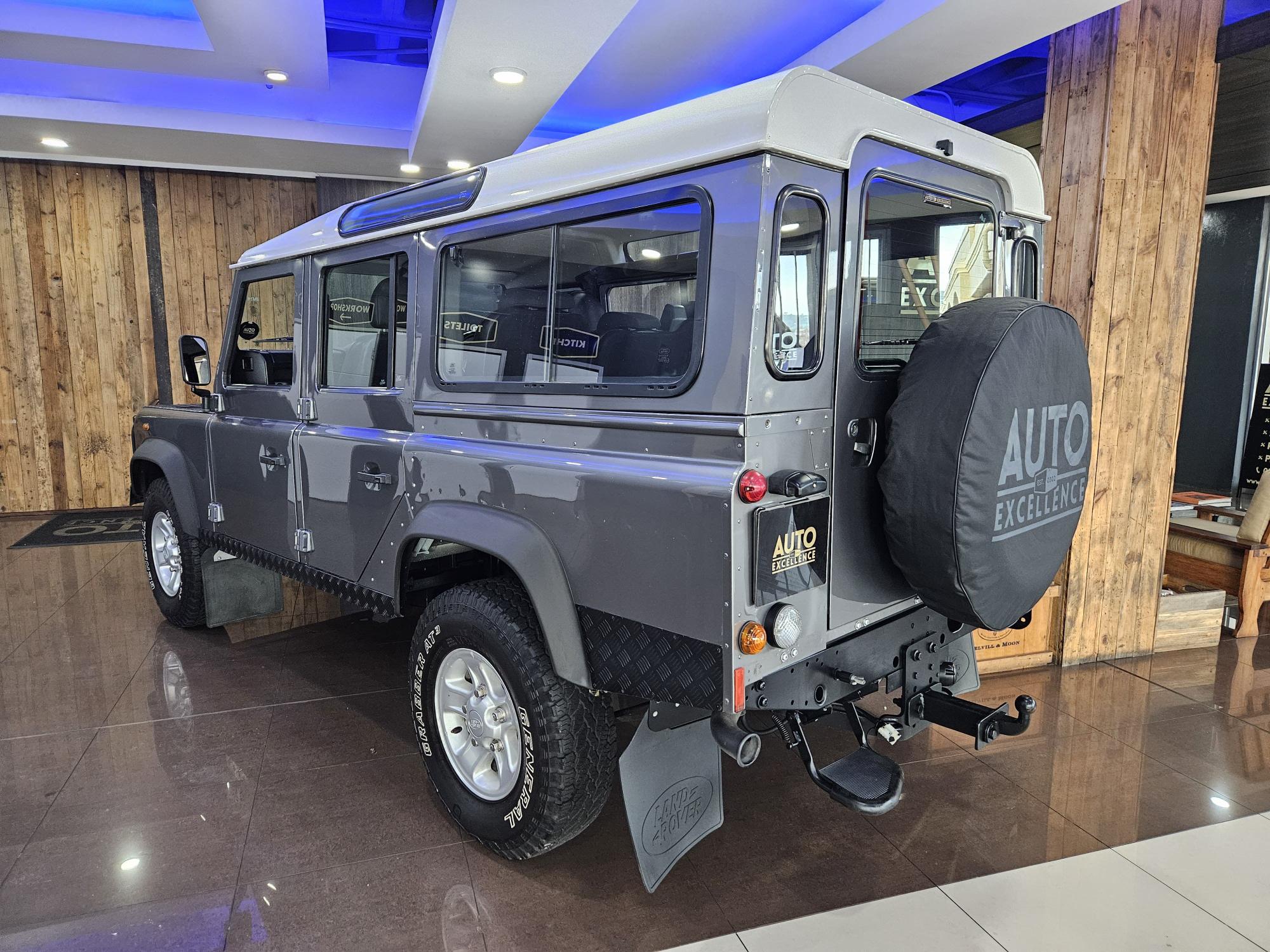 Land Rover Defender 110 2.4TD