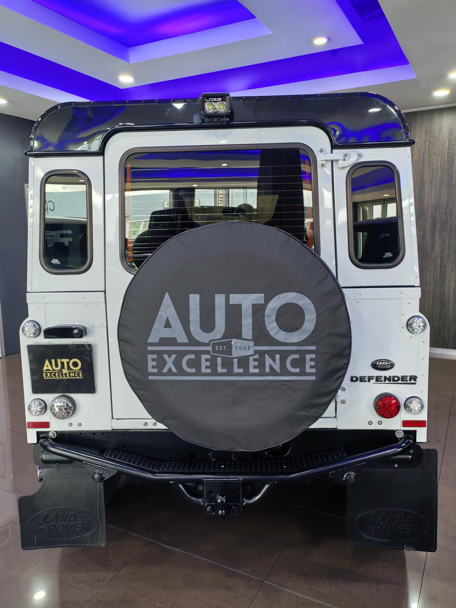 Land Rover Defender 90 2.2