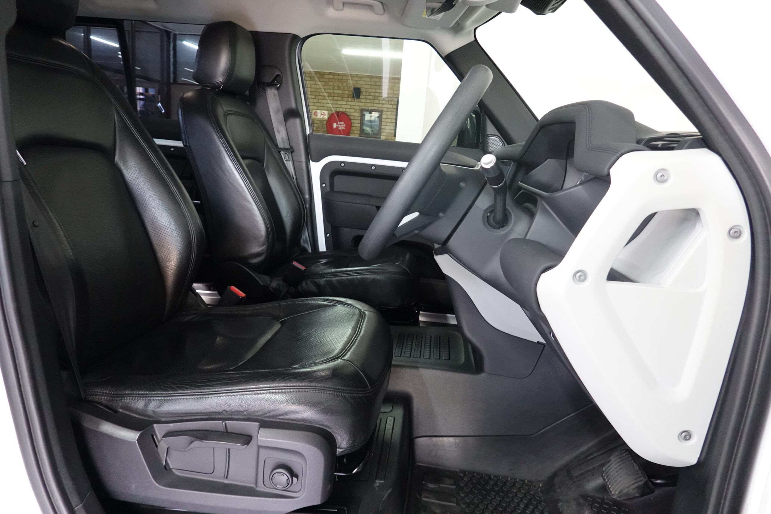 2021 Land Rover Defender 110 D240 S