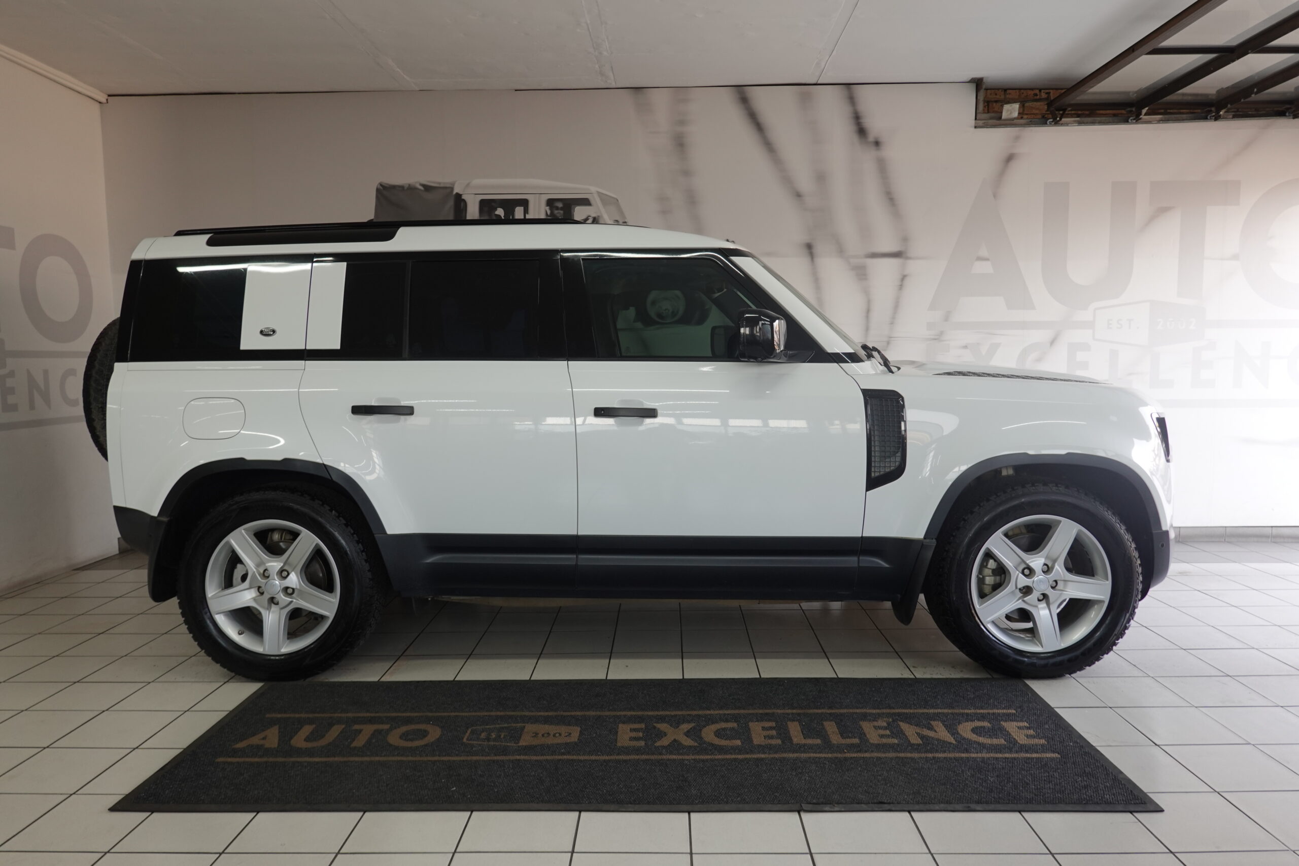 2021 Land Rover Defender 110 D240 S