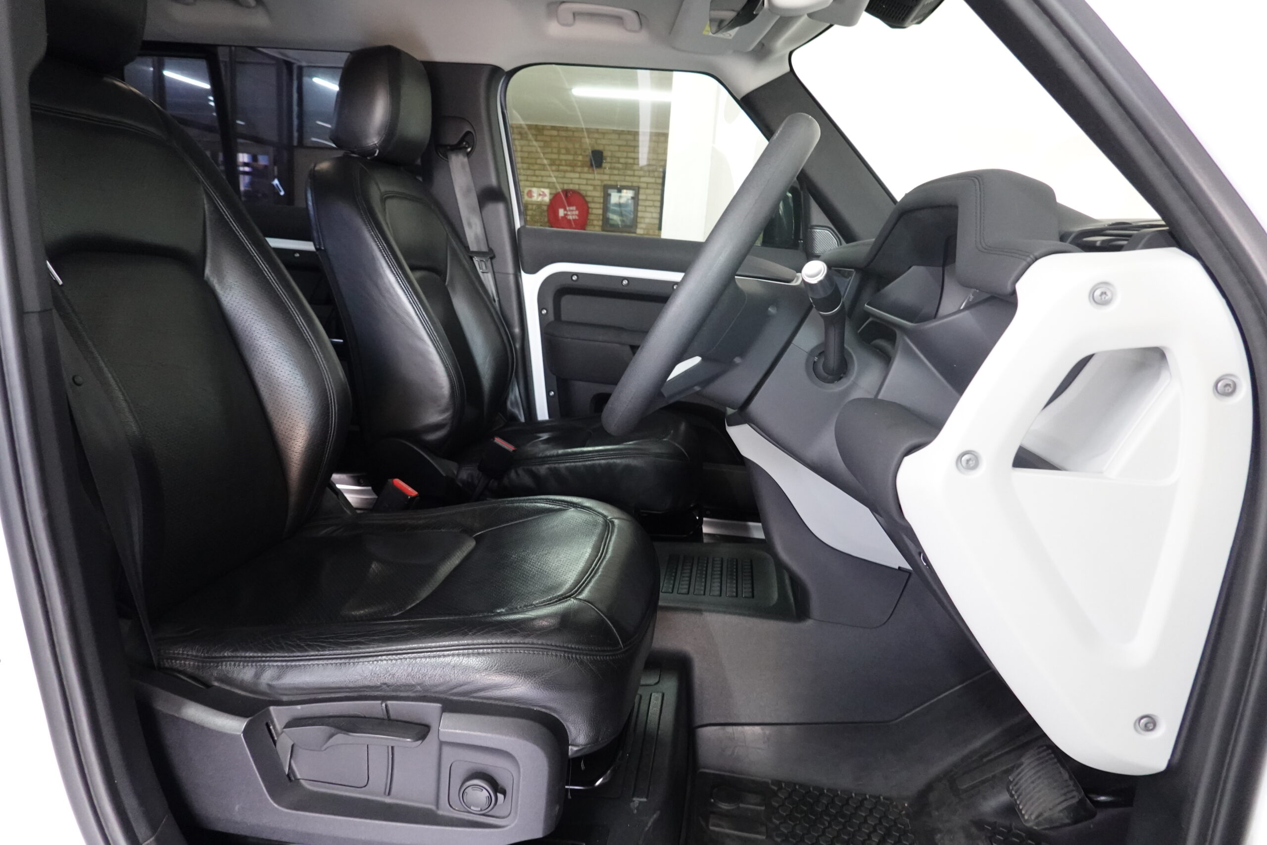 2021 Land Rover Defender 110 D240 S
