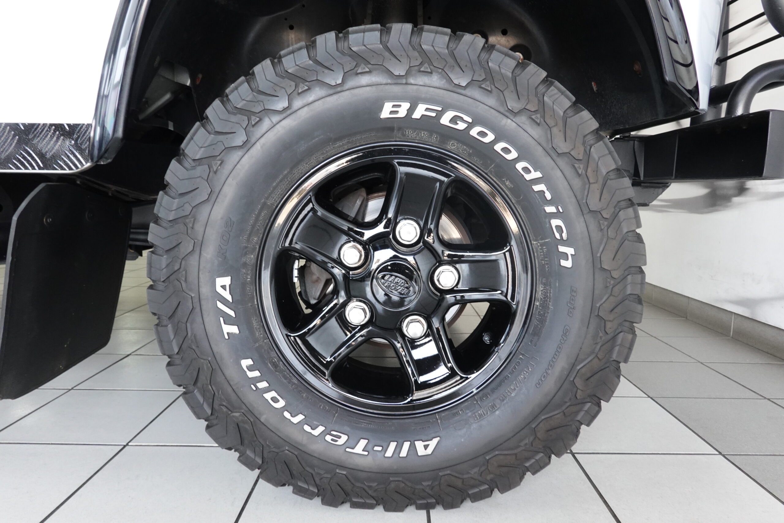 2013 Land Rover Defender 110 2.2D Puma S/W