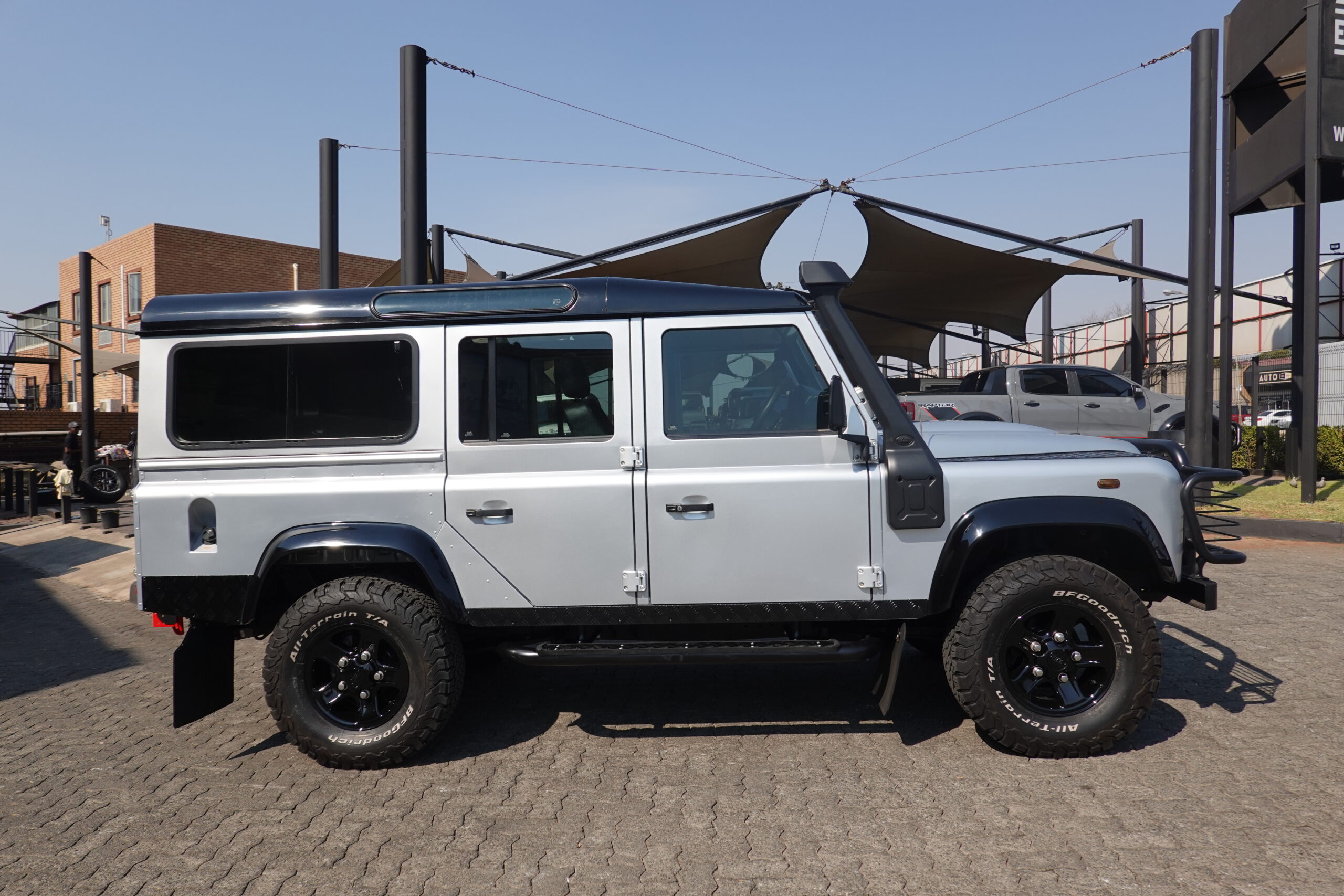 2013 Land Rover Defender 110 2.2D Puma S/W