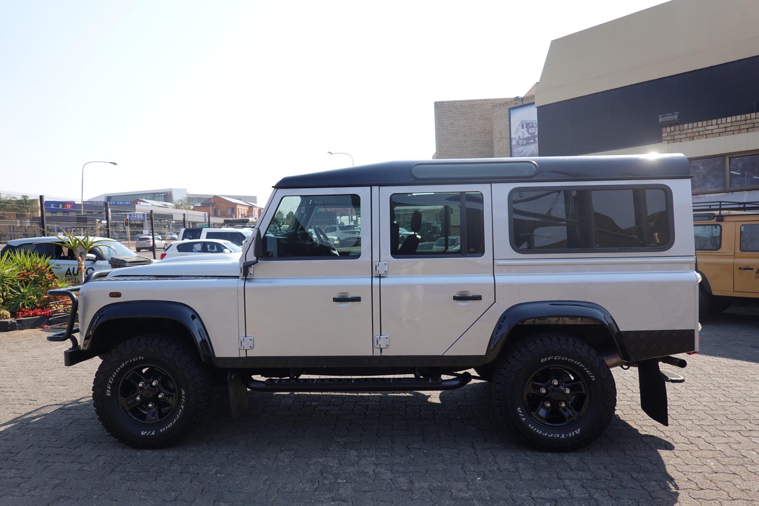 2013 Land Rover Defender 110 2.2D Puma S/W
