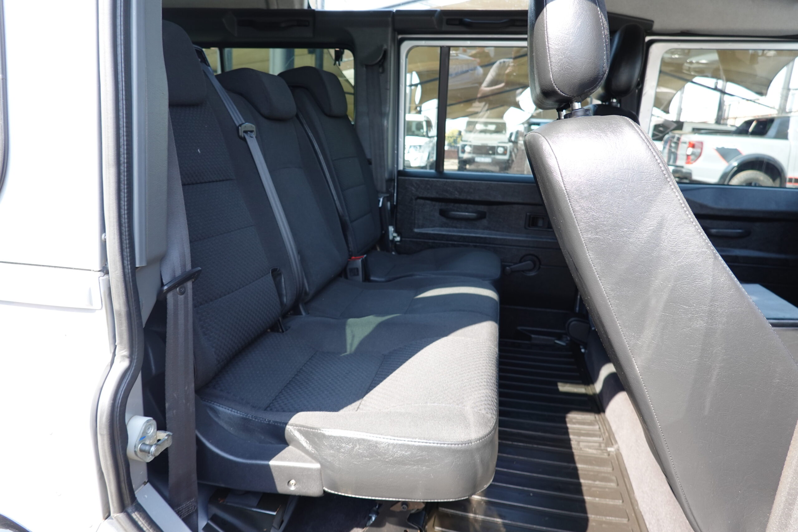 2013 Land Rover Defender 110 2.2D Puma S/W