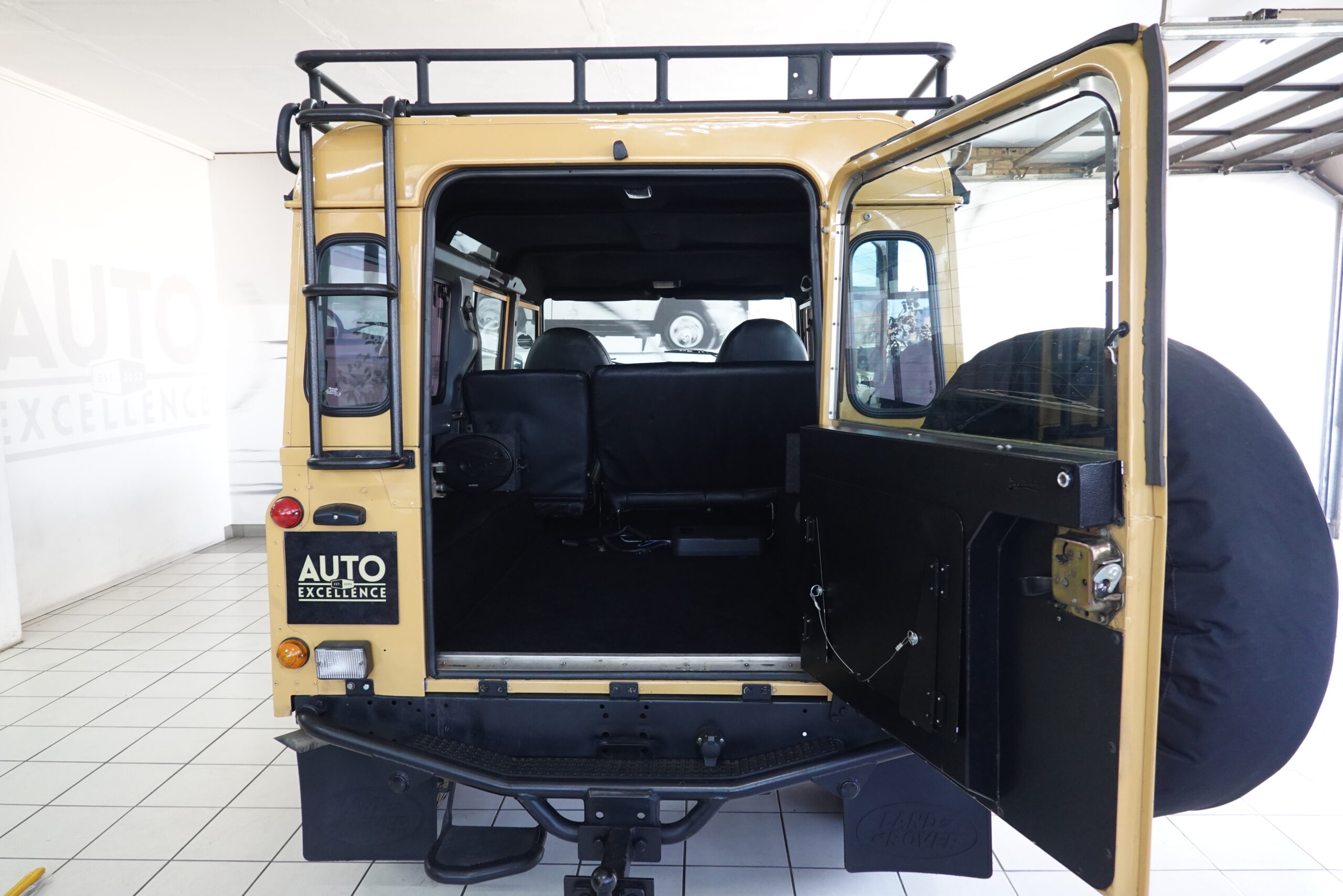 1995 Land Rover Defender 110 300 Tdi CSW