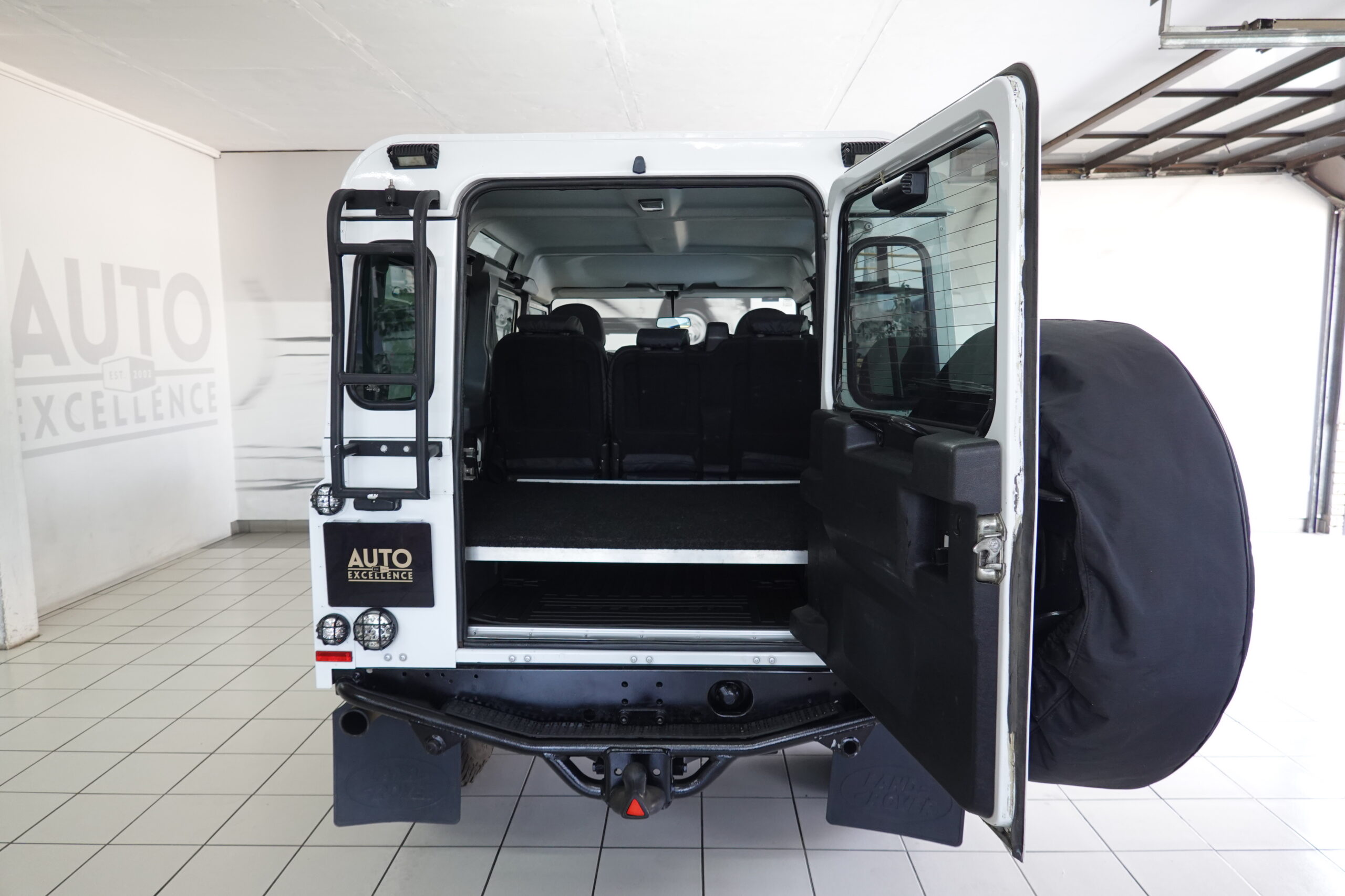 2011 LAND ROVER DEFENDER 110 2.2D PUMA CSW
