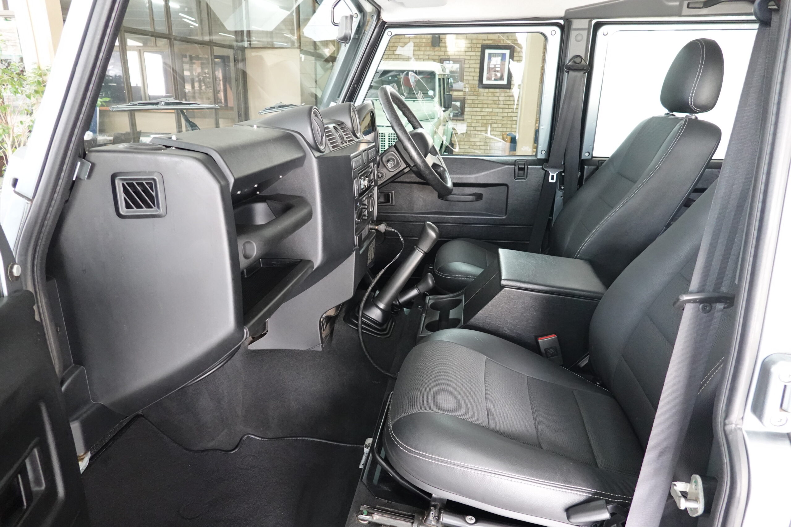 2015 Land Rover Defender 110 CSW 2.2