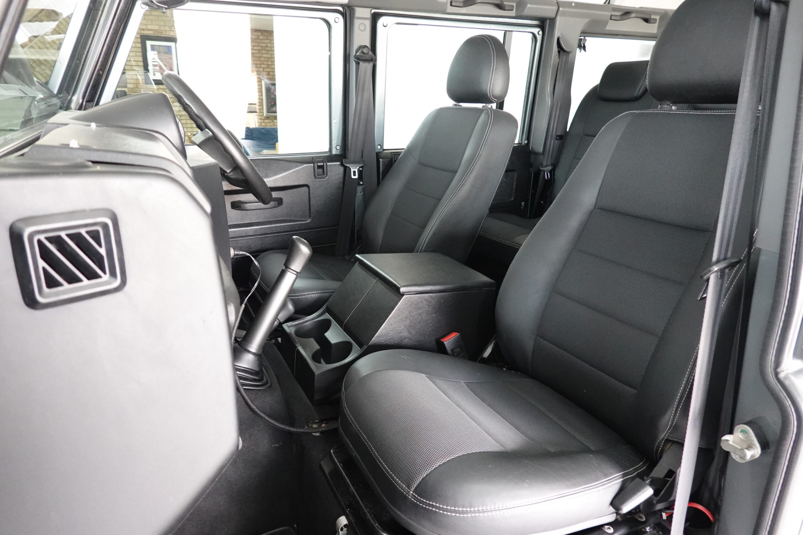 2015 Land Rover Defender 110 CSW 2.2