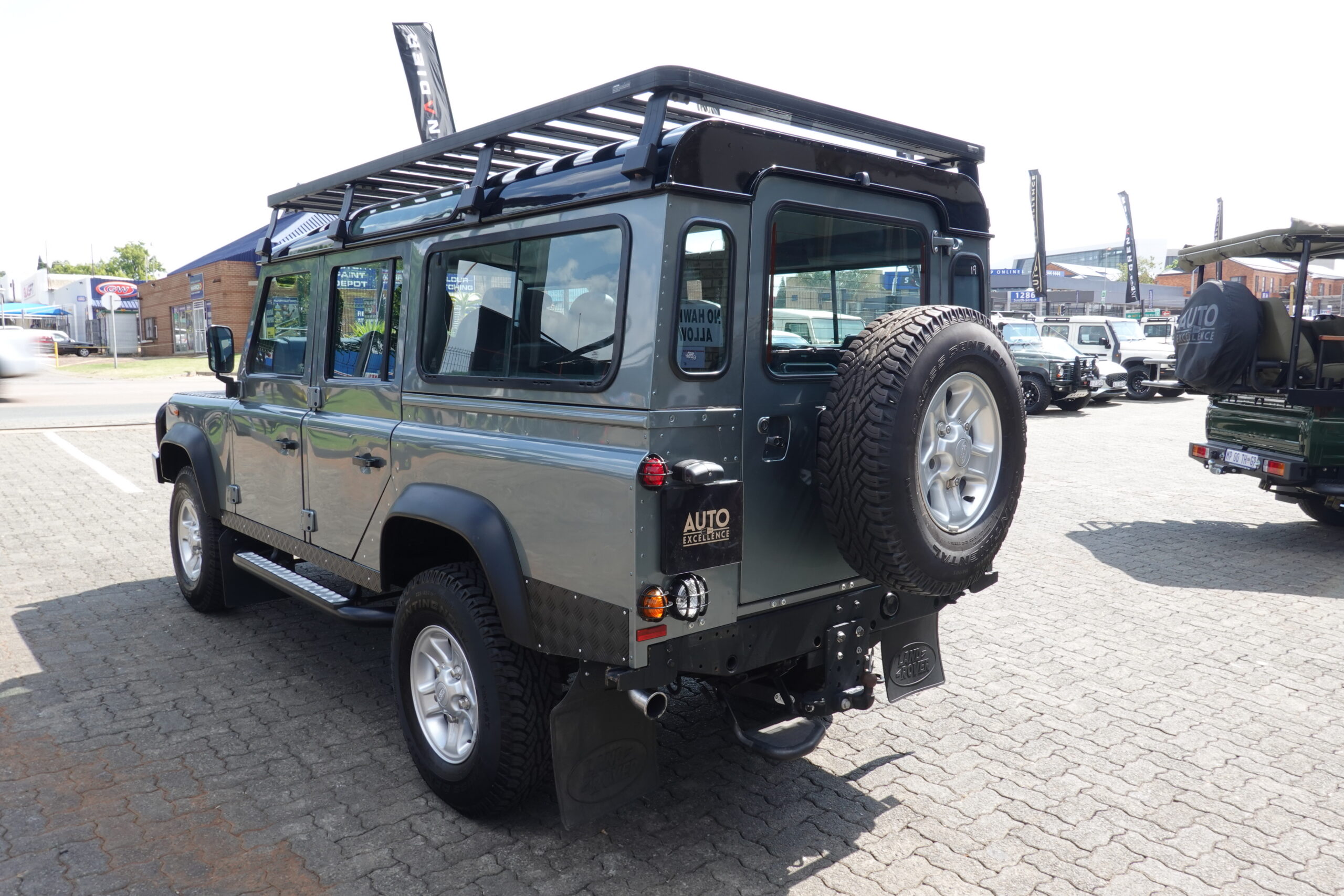 2015 Land Rover Defender 110 CSW 2.2