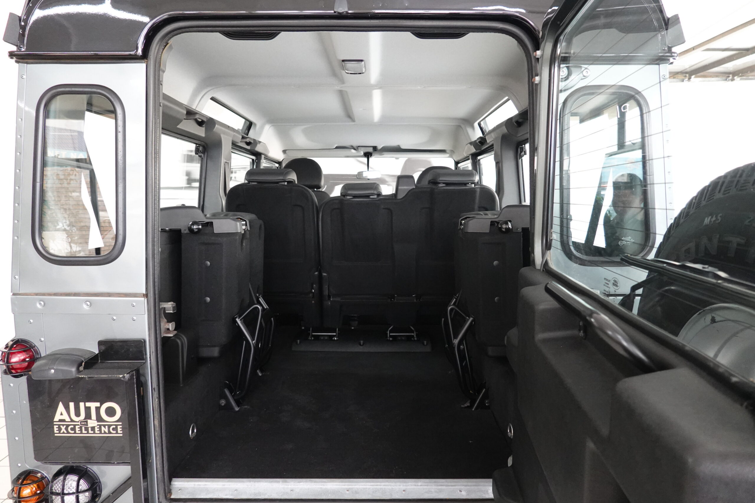 2015 Land Rover Defender 110 CSW 2.2
