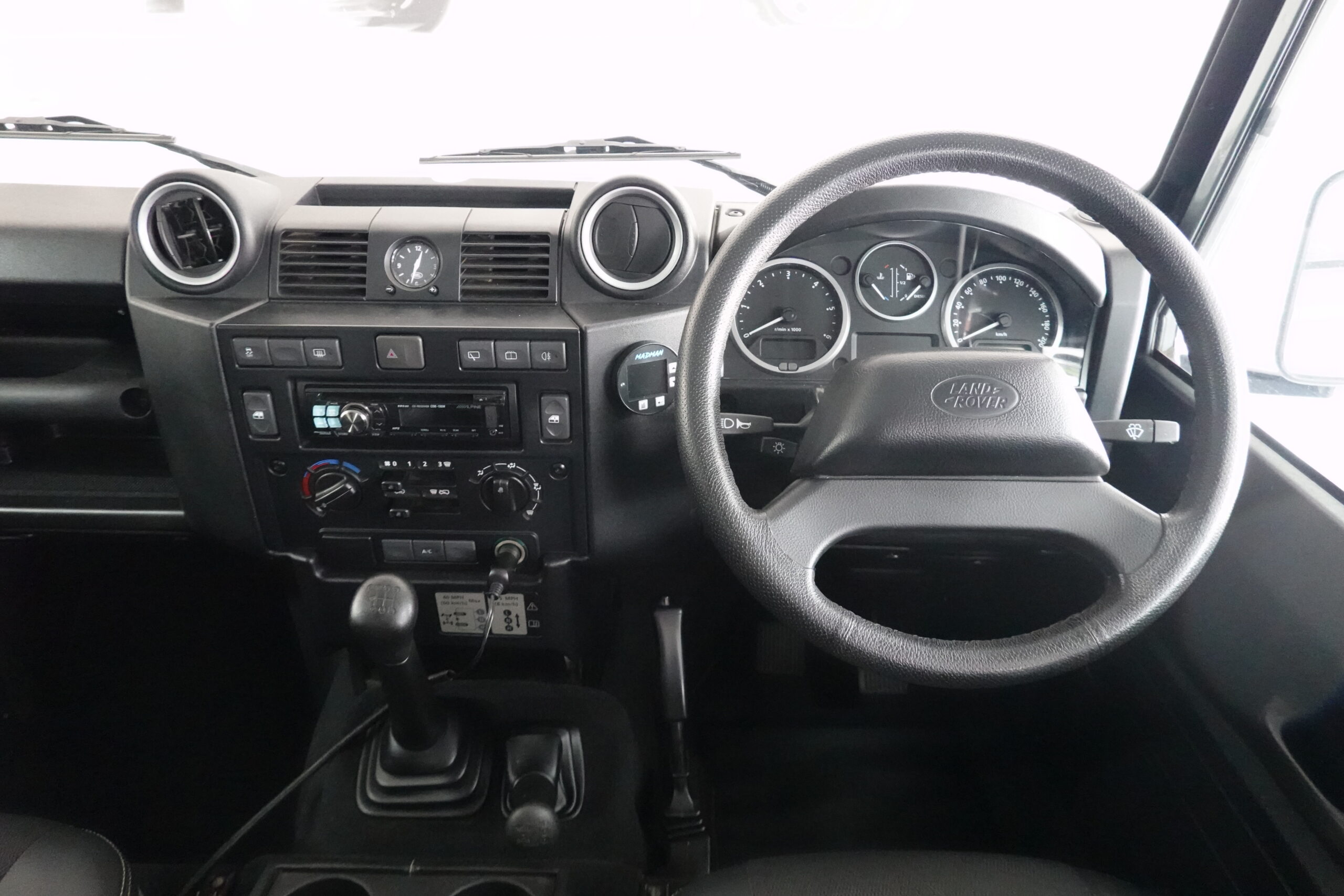 2015 Land Rover Defender 110 CSW 2.2