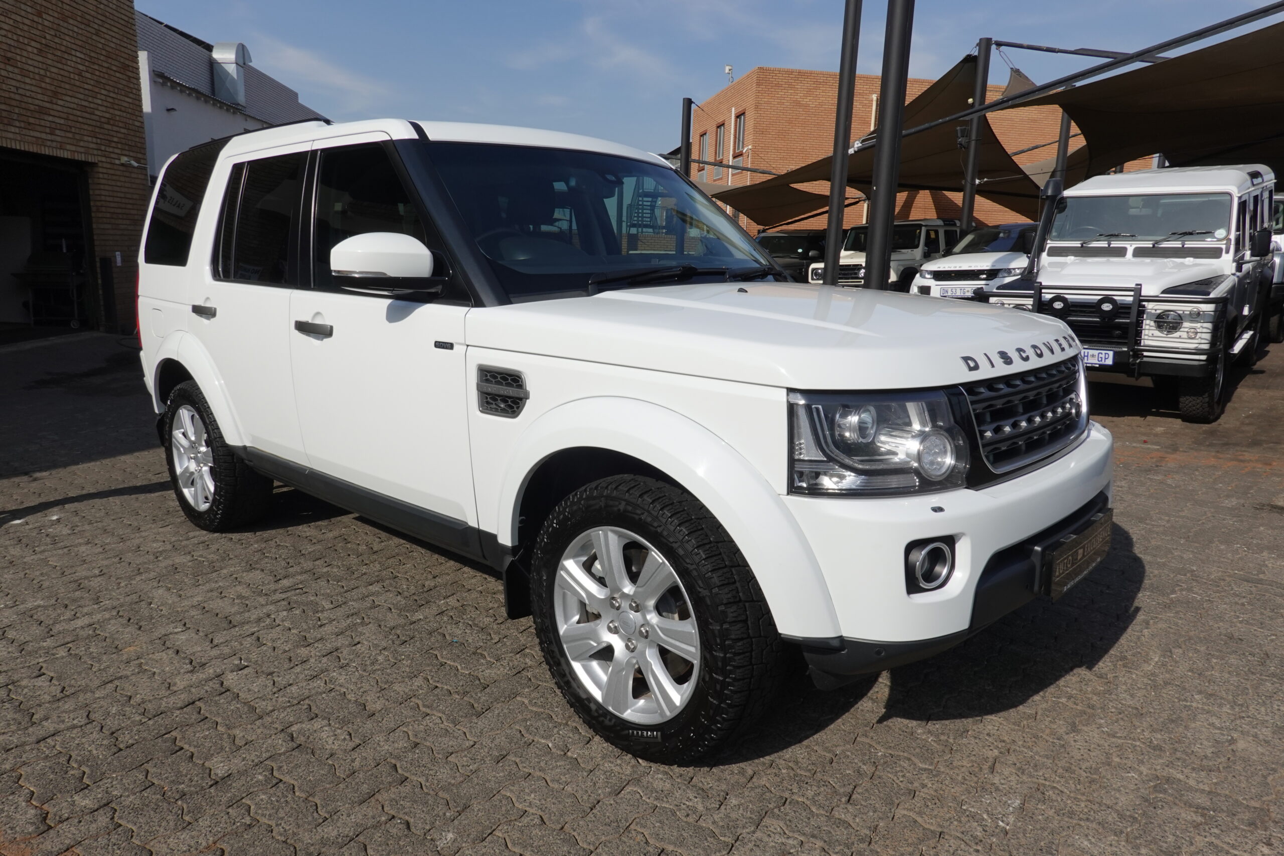 2016 LAND ROVER DISCOVERY 4 SD V6 SE