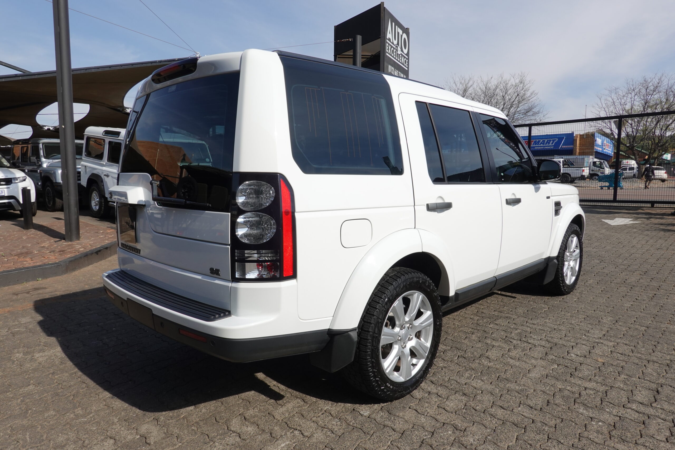 2016 LAND ROVER DISCOVERY 4 SD V6 SE