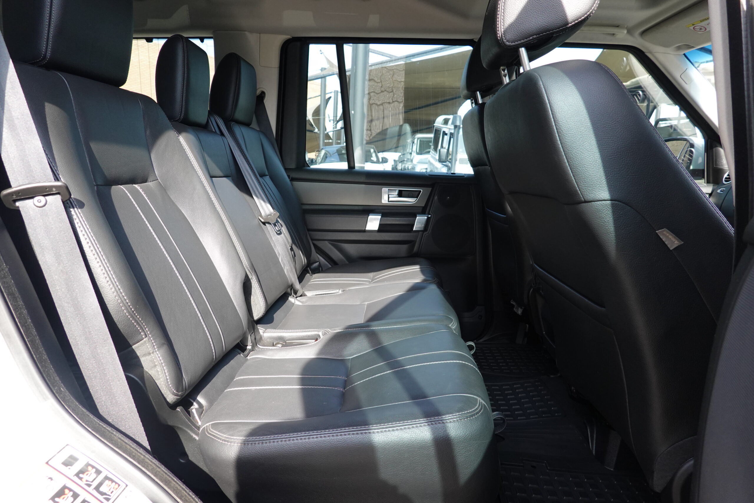 2016 LAND ROVER DISCOVERY 4 SD V6 SE