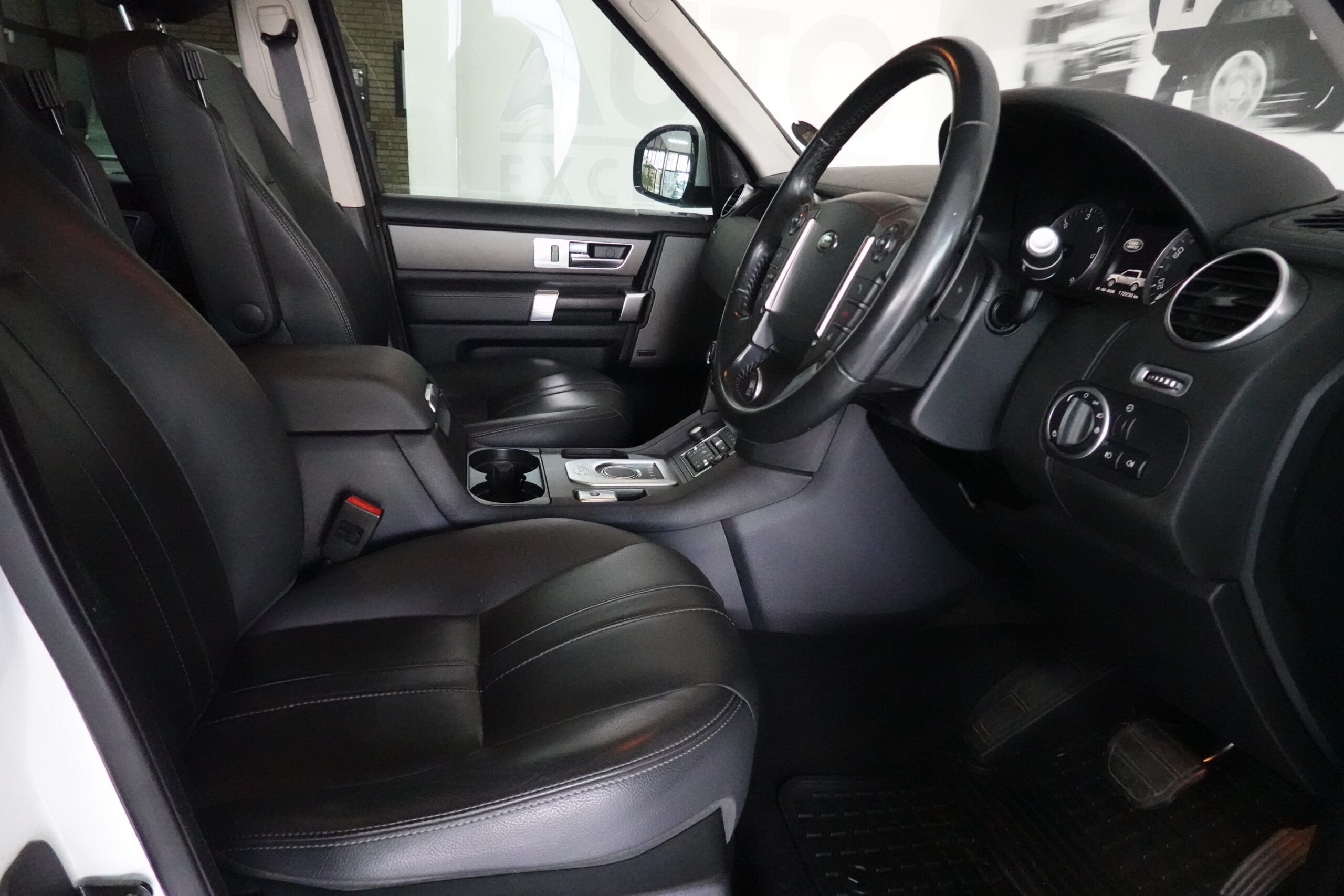 2016 LAND ROVER DISCOVERY 4 SD V6 SE
