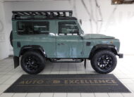 2017 Land Rover Defender 90 2.2 Puma