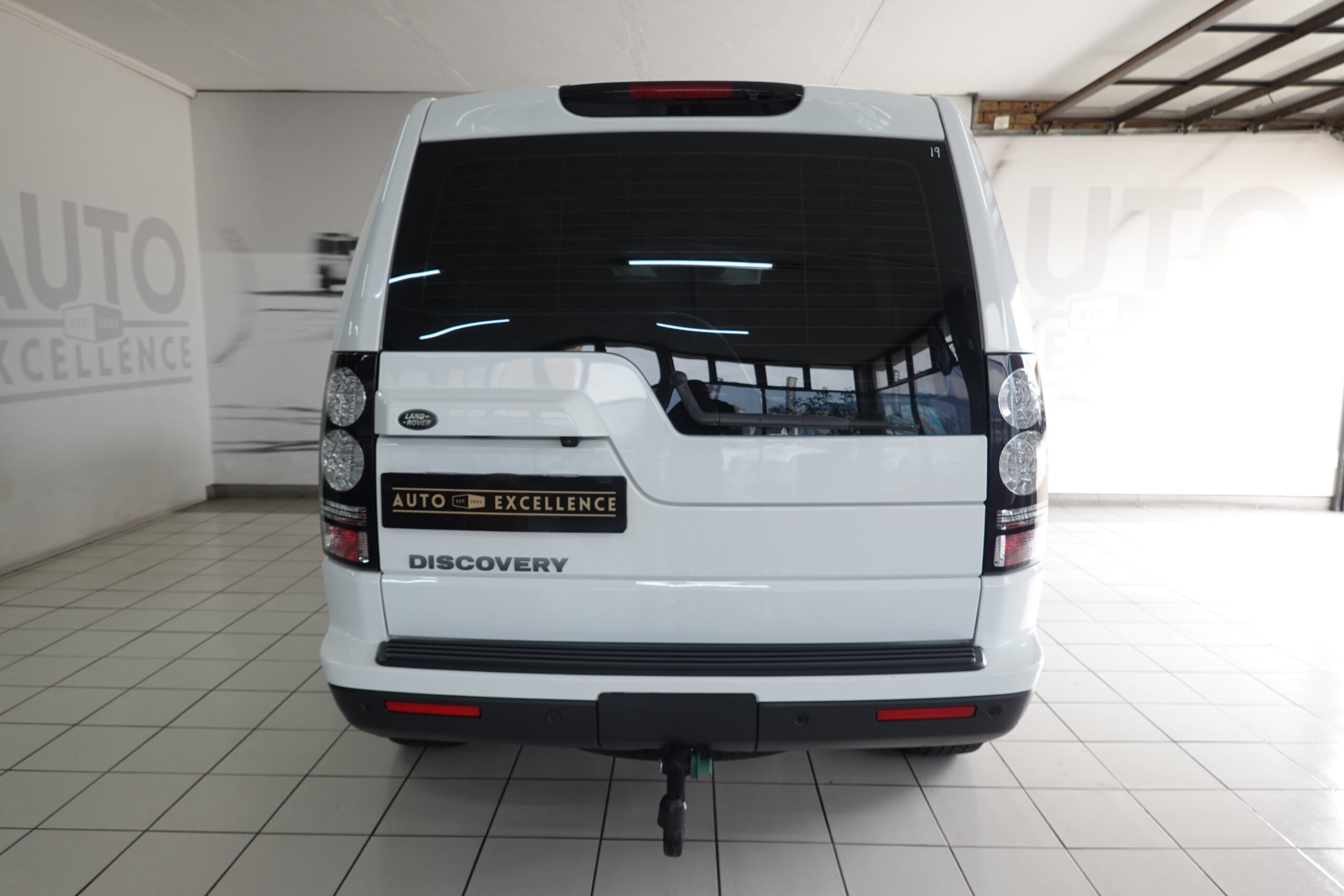 2017 LAND ROVER DISCOVERY 4 3.0 SD V6 GRAPHITE