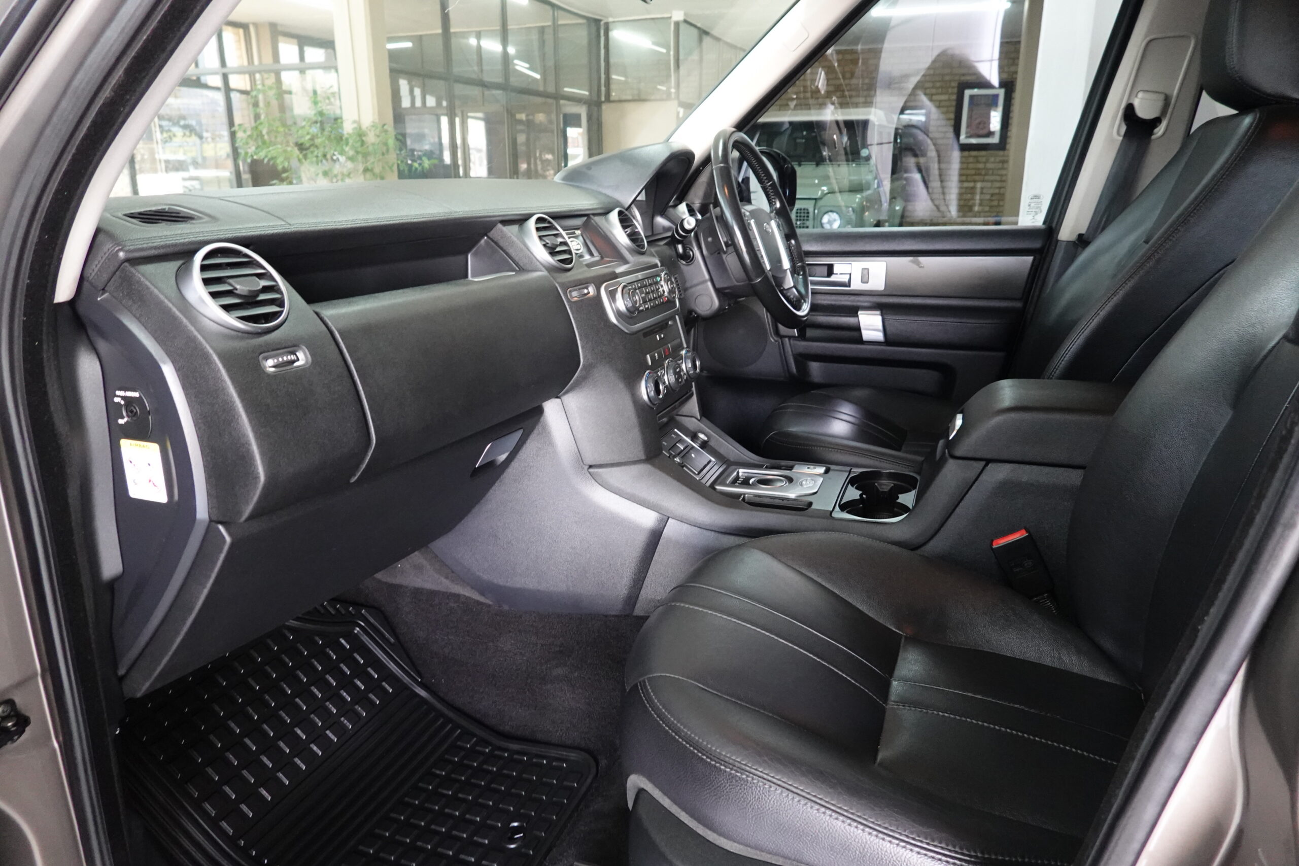 2015 LAND ROVER DISCOVERY 4 TDV6 XS