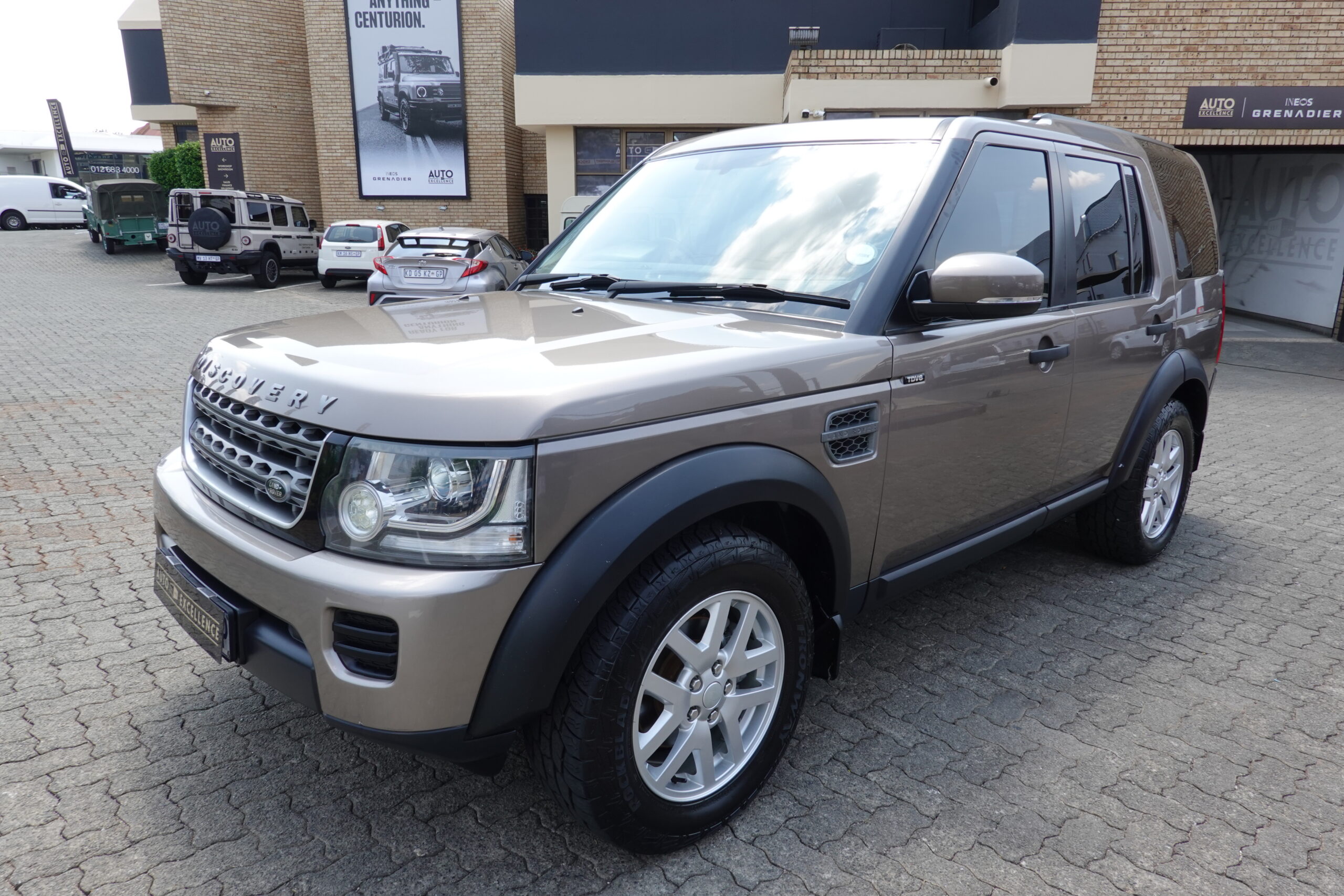 2015 LAND ROVER DISCOVERY 4 TDV6 XS