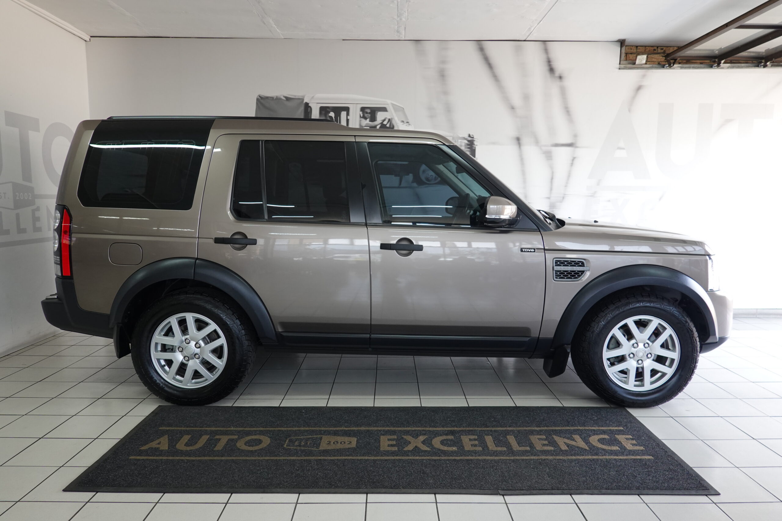 2015 LAND ROVER DISCOVERY 4 TDV6 XS